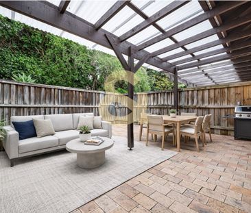 Renovated Townhome in a Peaceful, Convenient Setting - Photo 6