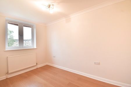 Beecot Lane, Walton-on-Thames, KT12 - Photo 4