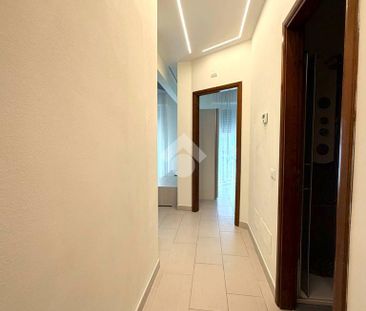 5 locali in affitto - Photo 2