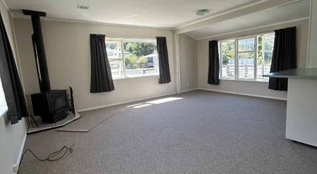 Peaceful Country Living in Central Tinui - Photo 3