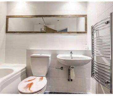 1 Bed Flat, Hadleigh Court, NW2 - Photo 2