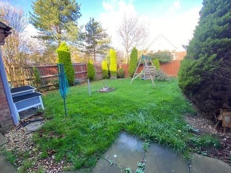 Holst Crescent - Photo 3