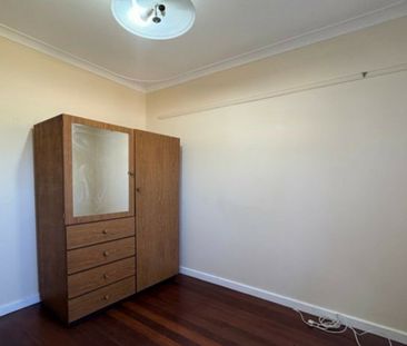 Charming 2x1 in central location. - Photo 3