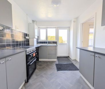 To Let – Rose Crescent, Ainsdale – Three Bedroom Semi - Photo 4