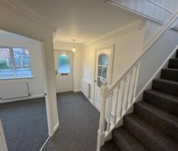 3 bedroom semi-detached house to rent - Photo 4