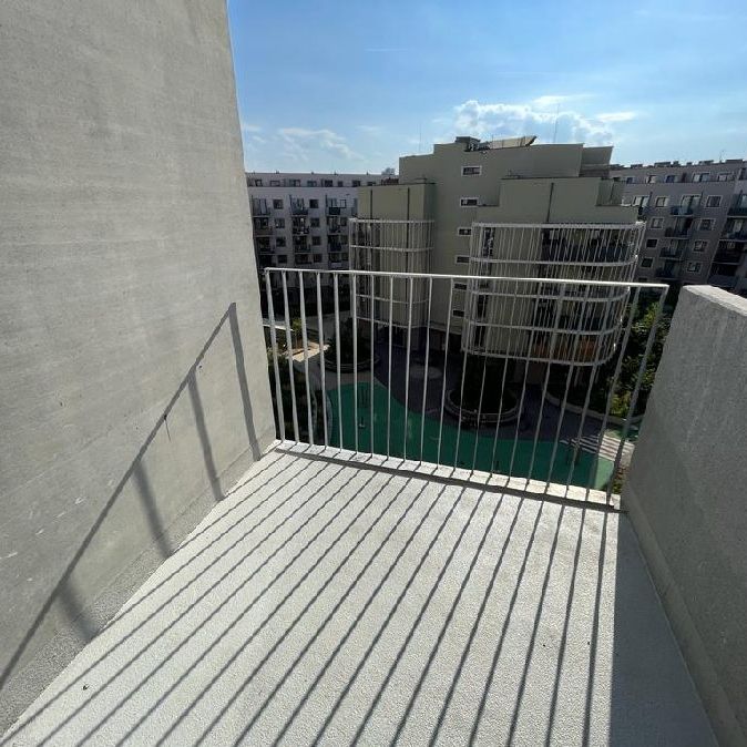 Helle und gemütliche Neubauwohnung mit Balkon - Foto 1