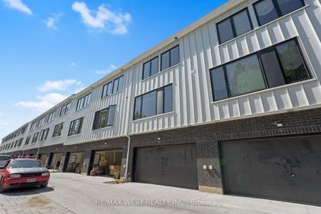 For Lease - 10 Rainwater Lane, Barrie, Ontario - Photo 5