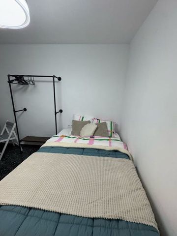 Carrer de Juan de Garay, Valencia, Valencian Community 46017 - Photo 4