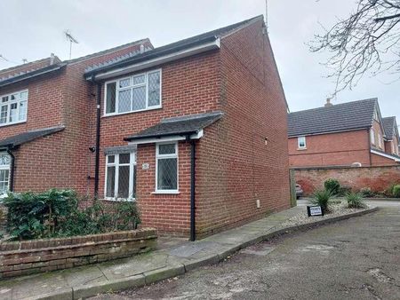 Telford Place, Nantwich, CW5 - Photo 2