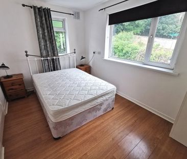 Heathfield, Swansea, SA1 - Photo 2