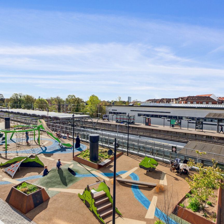 God 1-værelses lejlighed i Vanløse tæt på shopping, indkøb og offentlig transport - Photo 1