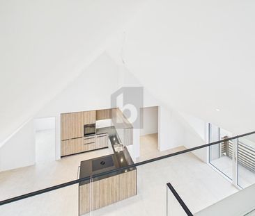 ERSTBEZUG - MIT GALERIE, 3 BALKONEN & JURABLICK - Photo 1
