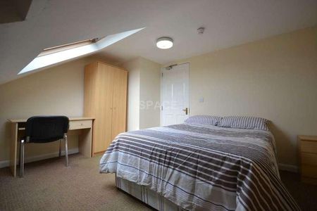 Grange Avenue, University, Reading, RG6 - Photo 2