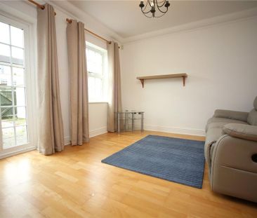 2 bedroom semi-detached house to rent - Photo 3