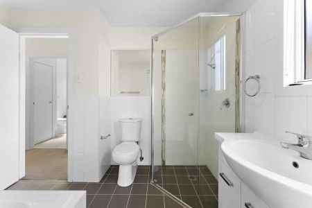 2 Bed Duplex - Photo 5