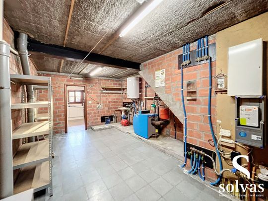 Halfopen bebouwing met 3 slaapkamer in rustige buurt - Foto 1