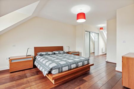 3 bedroom terraced house to rent - Photo 3