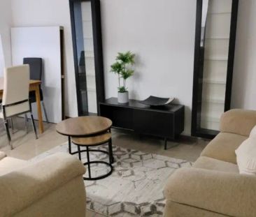 Piso en alquiler en Delicias - Photo 1