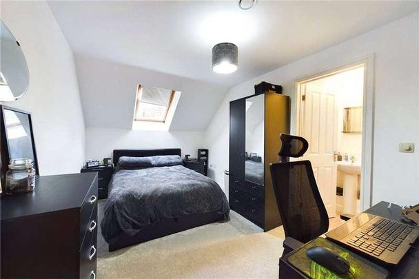 Mayfield House, Craven Road, Newbury, Berkshire, RG14 - Photo 1