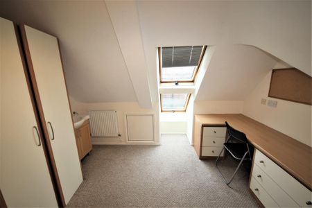 5 bedroom flat to rent - Photo 5