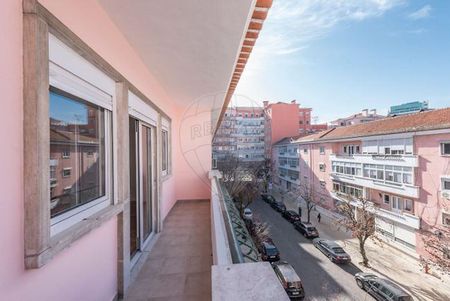 Apartamento T2 em Lisboa - Photo 3