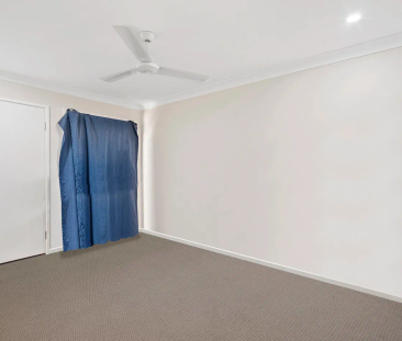 Convenient and Comfortable Townhouse Living - Photo 2