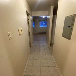 545 Rue De Pointe Gatineau (Gatineau) Grand Logement D'un Chambre Près Des Promenades De Gatineau - Photo 3