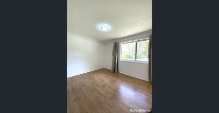 FAMILY HOME IN CENTRAL LOCATION - 6 MONTH LEASE ONLY - RENT WILL INCREASE FROM 6 APRIL 2026 TO $630.00 - Photo 3