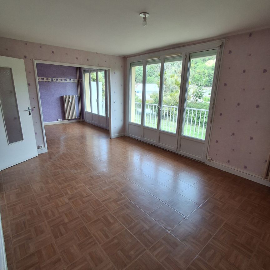 Location - Appartement T4 - 67 m² - Pont-de-Roide-Vermondans - Photo 1