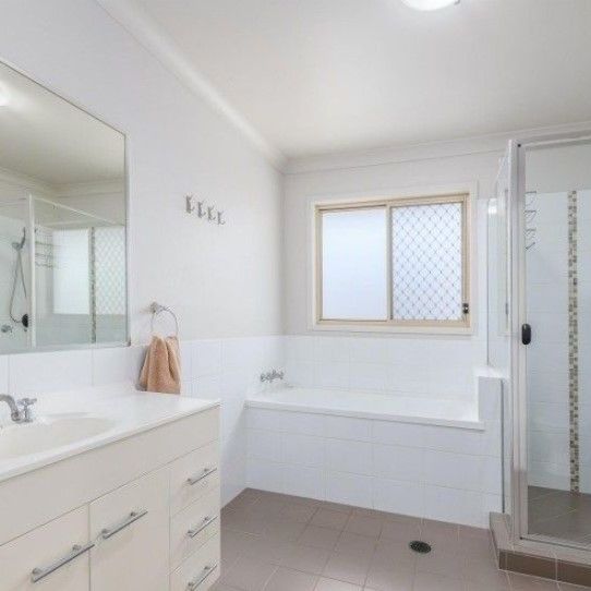 Available soon- Perfect family home. - Photo 1