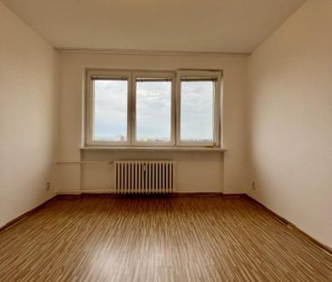 Pronájem bytu 2+1 57 m2 - Fotografie 2