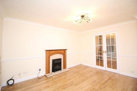 3 bedroom detached house to rent - Photo 2