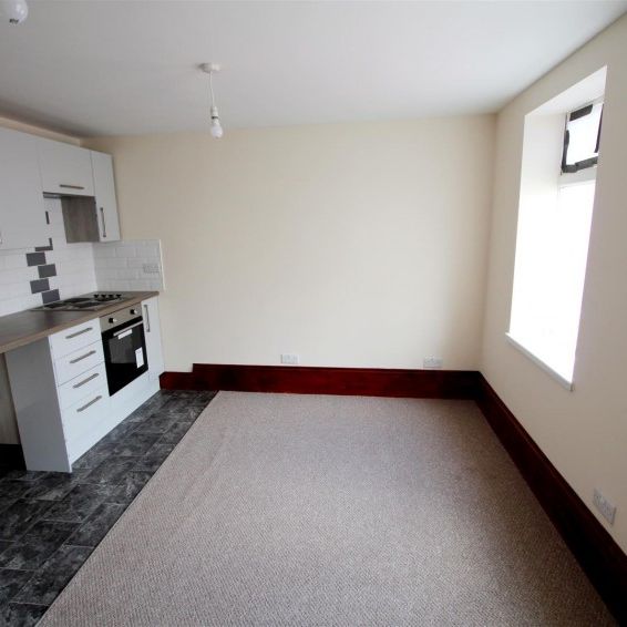 1 Bedroom Flat to Rent in Club Street, Kettering, NN16 - Photo 1