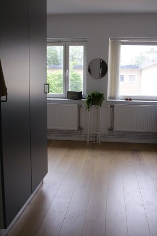 Valborgsmässovägen, Hägersten - Photo 3