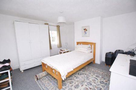 2 bedroom cottage to rent - Photo 2