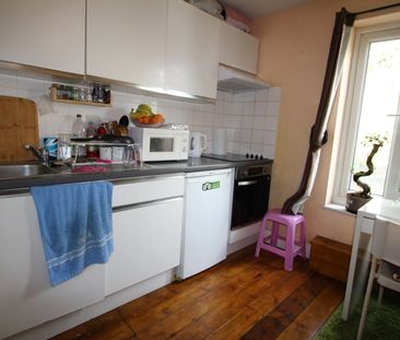 Studio Flat, Mountfield Road, N3 - Photo 5