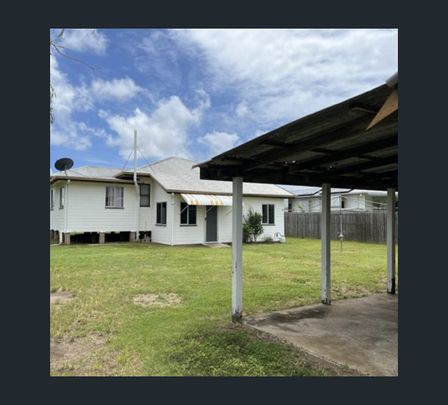 15 Keith Hamilton Street, West Mackay, Qld 4740 - Photo 1