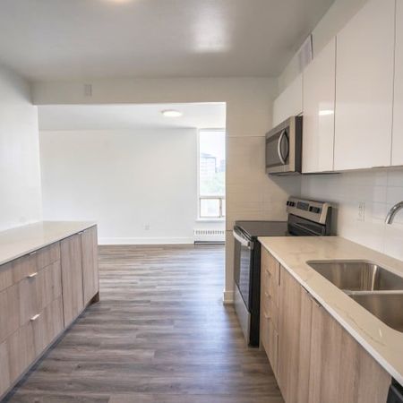 25 St. Dennis - Photo 4