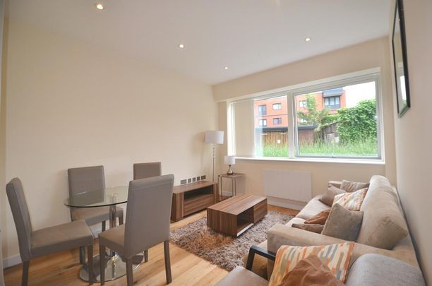 Union House, Clayton Road, Hayes, UB3 - Photo 1