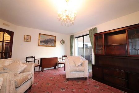 20 Garvey Court, Lisburn, BT27 4DG - Photo 2