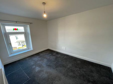 Old Rd, Neath, SA11 - Photo 4