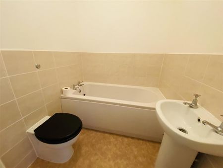 Studio to rent - Photo 4