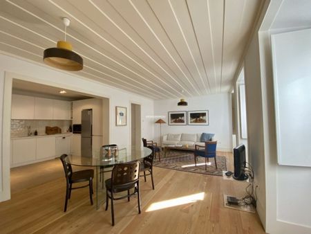 Luxury Flat for rent in Principe Real (Merces), Misericórdia, Lisbon - Photo 4