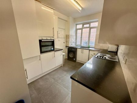 5 bedroom house share to rent - Photo 5