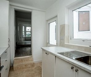 Bradstone New Road, Folkestone, CT20 1HP, Kent - Photo 4