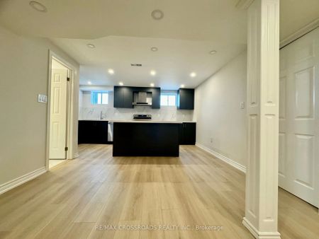 Detached Home For Lease | E9231024 - Photo 3