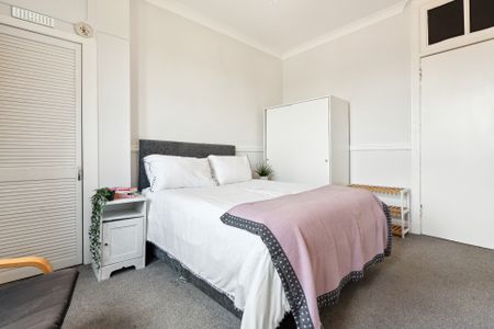 Old Castle Road - Photo 5