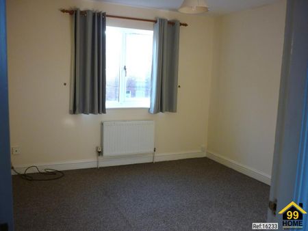 2 bedroom semi-detached house to rent - Photo 2