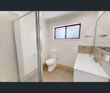 107 Piggabeen Rd, Currumbin Waters, Qld 4223 - Photo 4