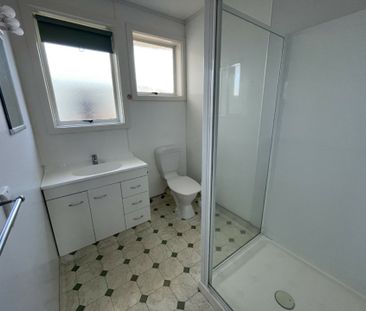 Partly Furnished Unit - Photo 4